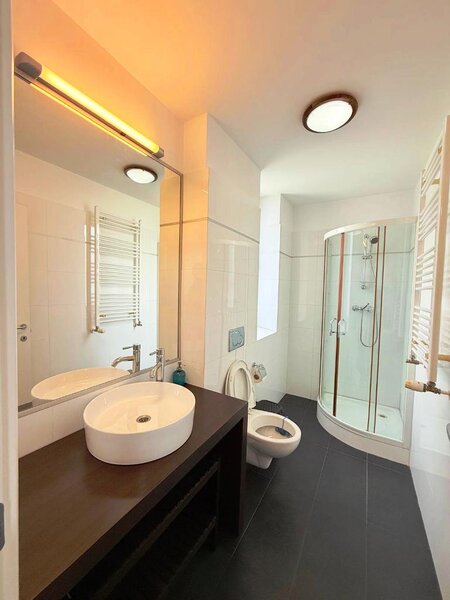 Aviatiei, Cartierul Francez, parcare, 100 mp, zona Herastrau